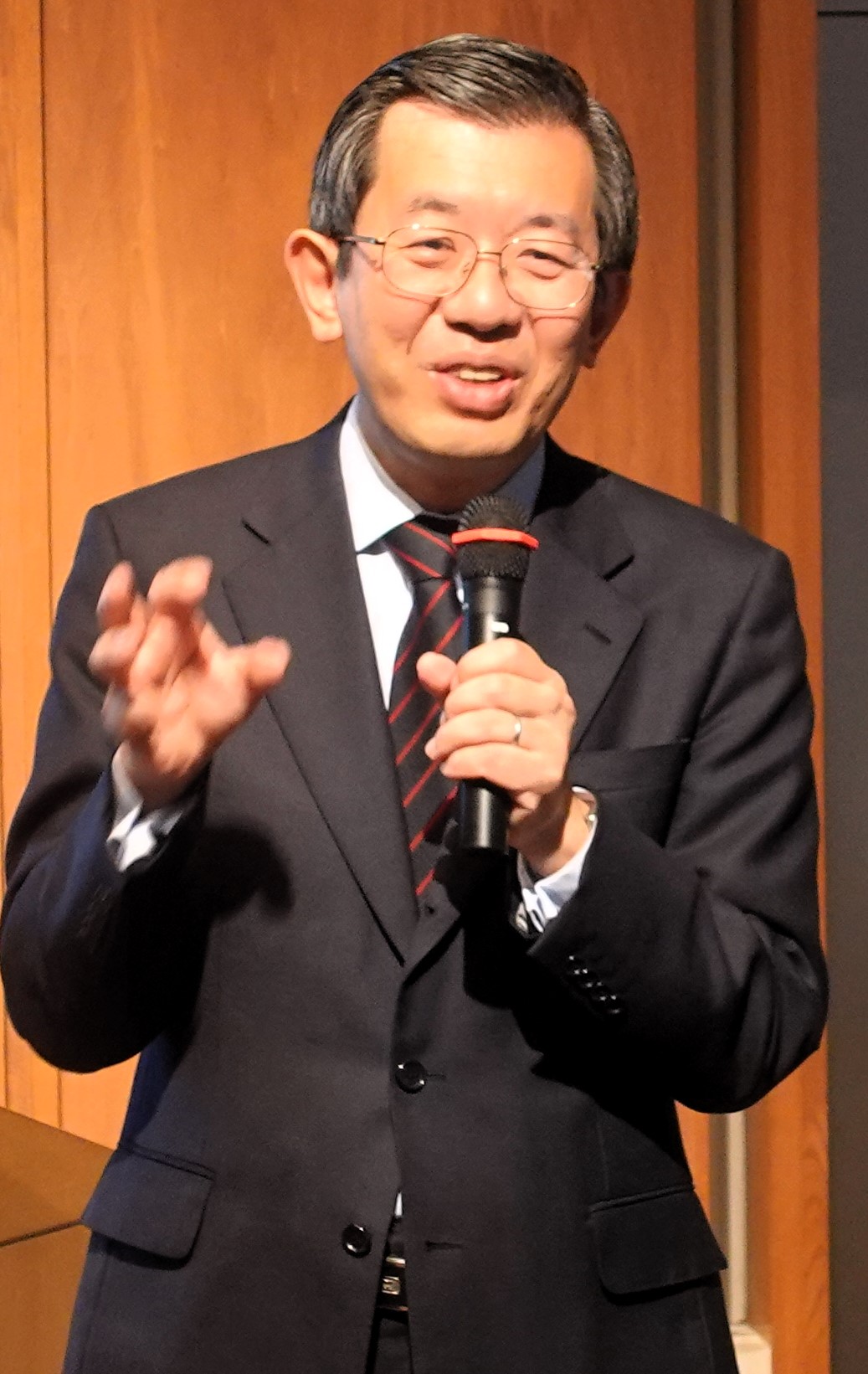 1年全体講話 山内 慶太 氏